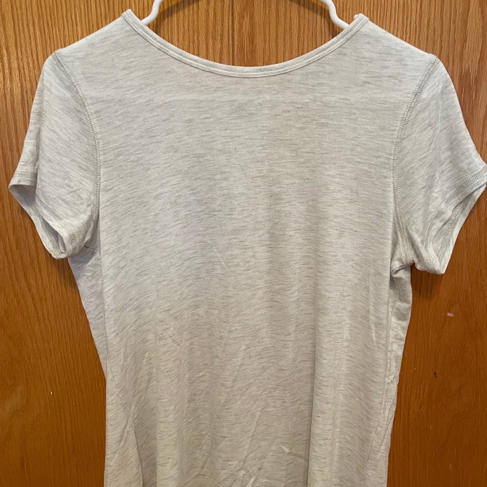 Athleta Girl tee